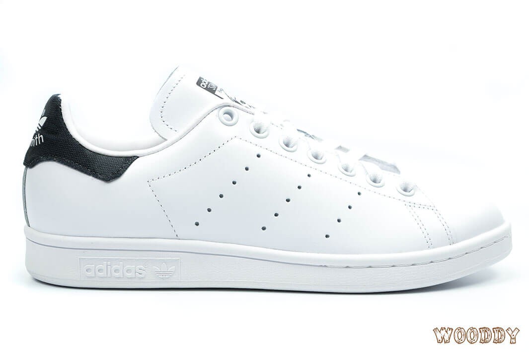 stan smith blanche et noire femme