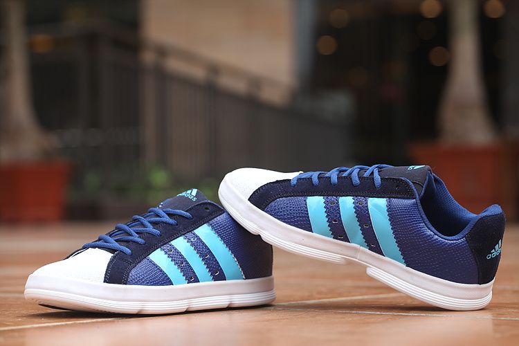 super star bleu foncé