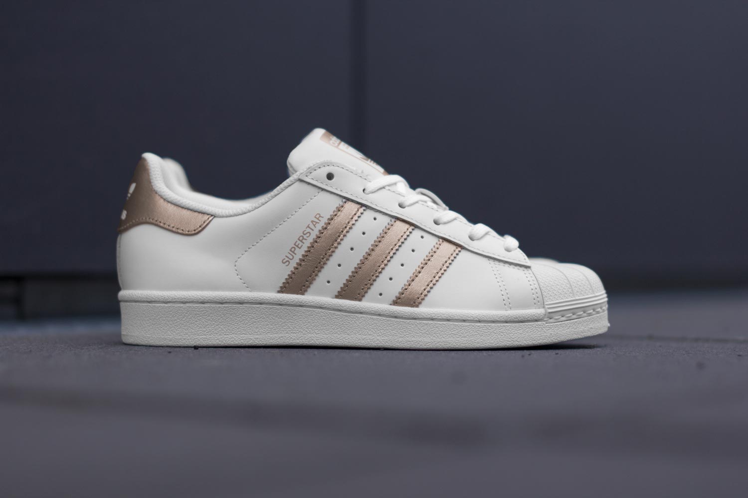 adidas superstar w chaussures couleur blanc cuivre adidas superstar w chaussures couleur blanc cuivre