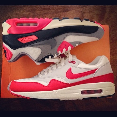 air max one vs 90